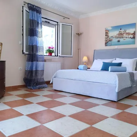 Blue Lagoon Luxury B2 Apartament *