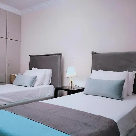 Blue Lagoon Luxury B2 Apartment *