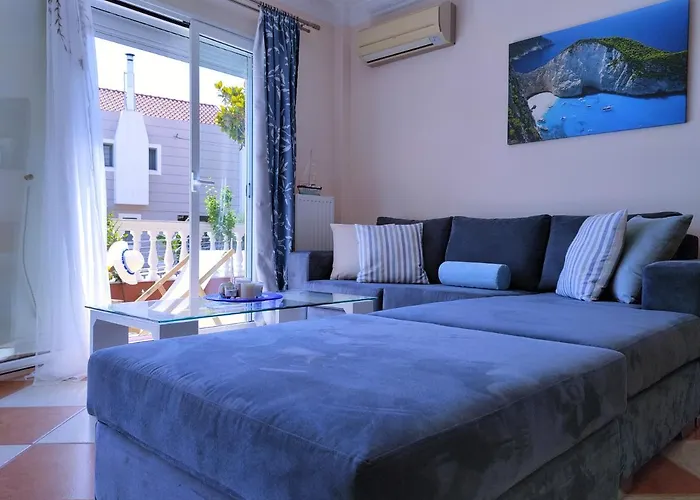 Blue Lagoon Luxury B2 *
